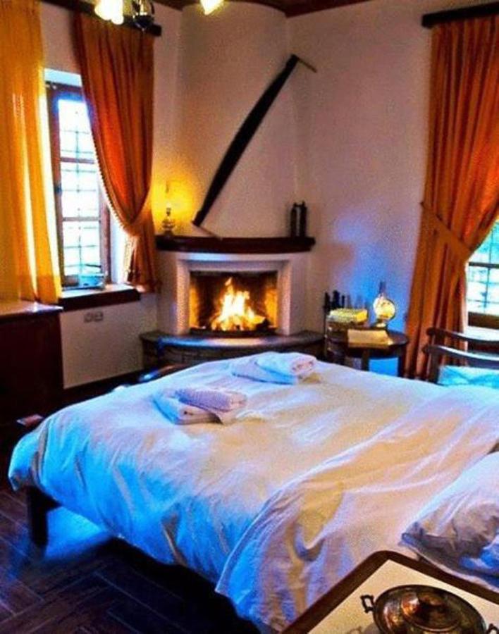 Heliodora Hotel Kissos  Ngoại thất bức ảnh